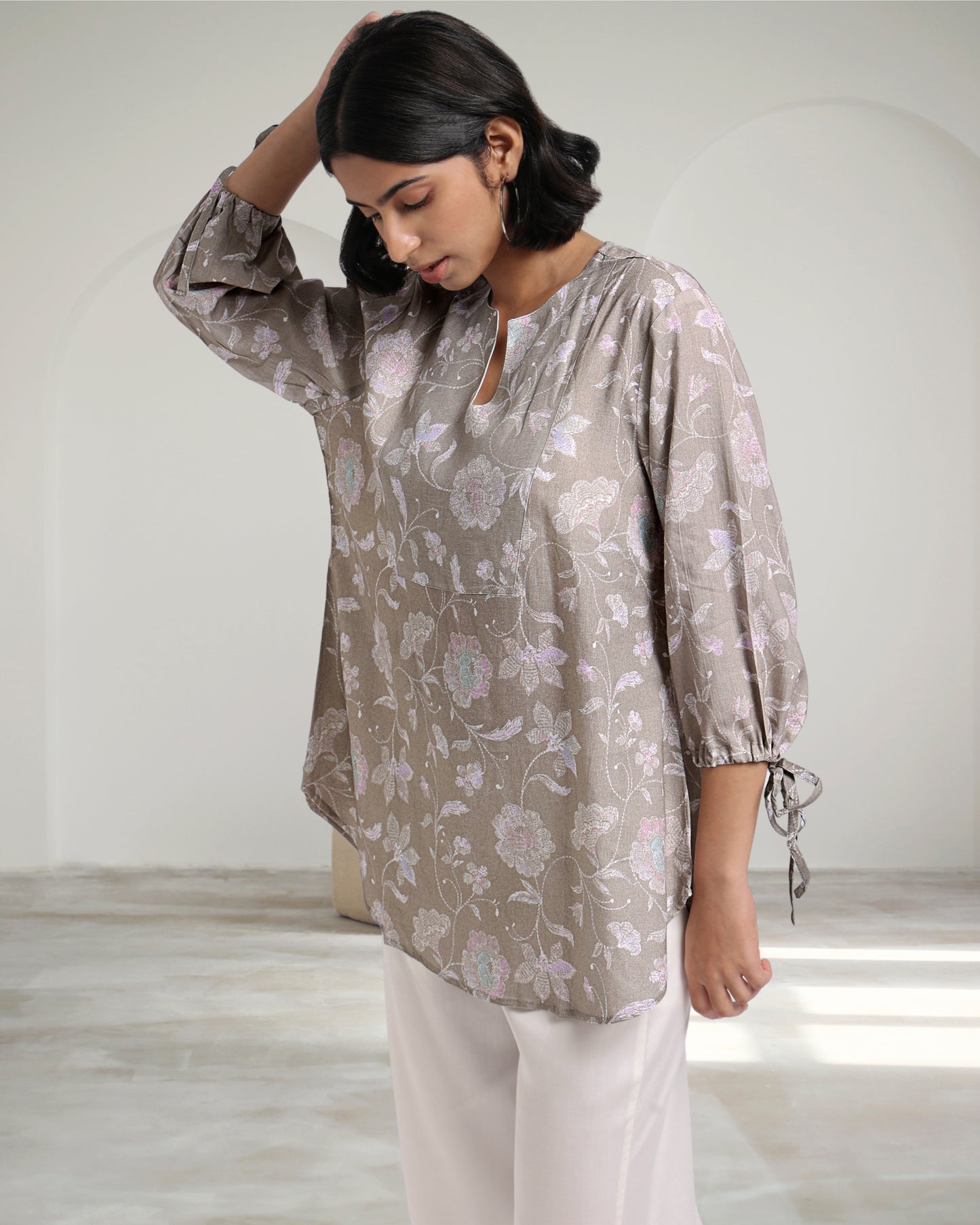 Mouse Bloom Linen Blouse