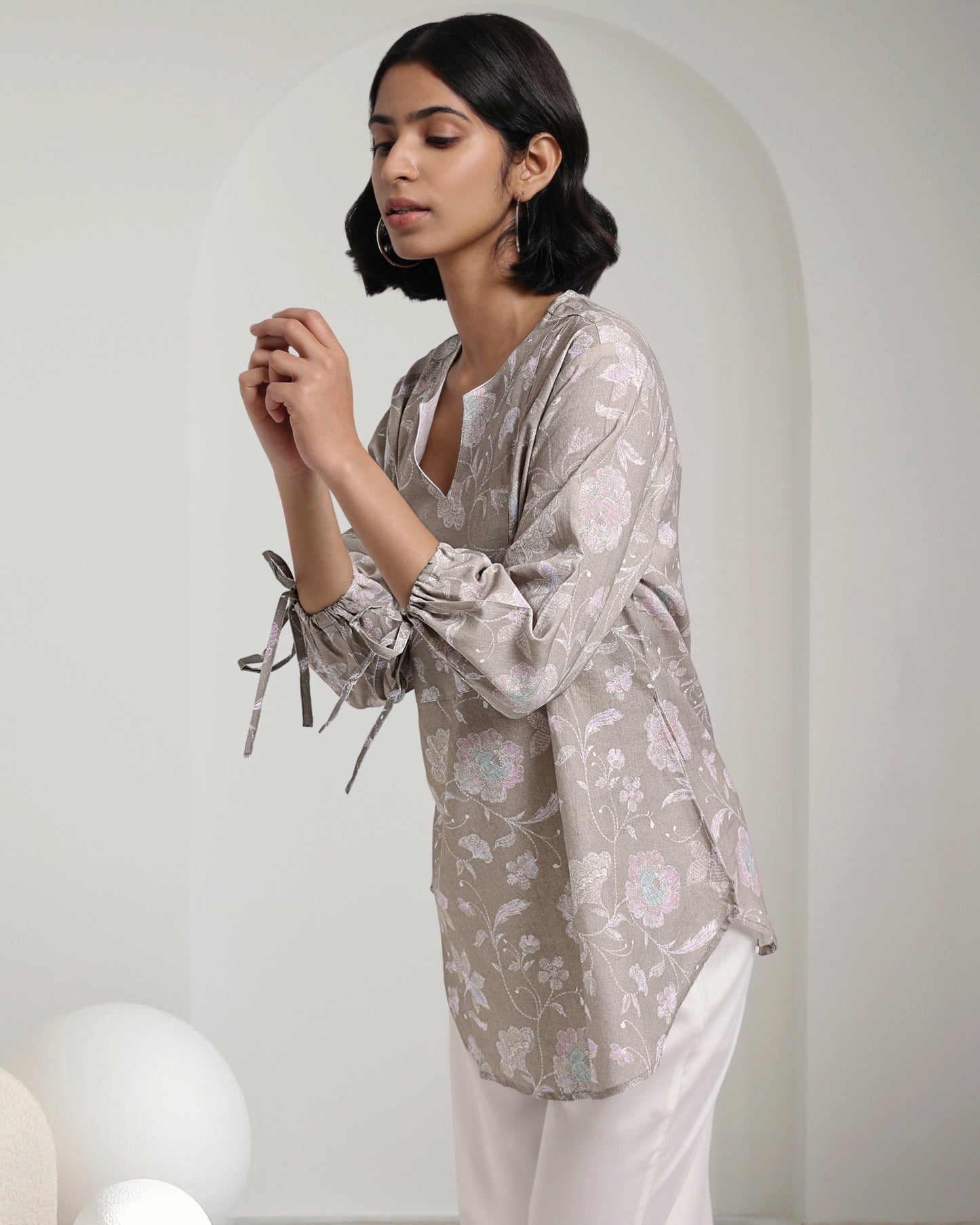 Mouse Bloom Linen Blouse