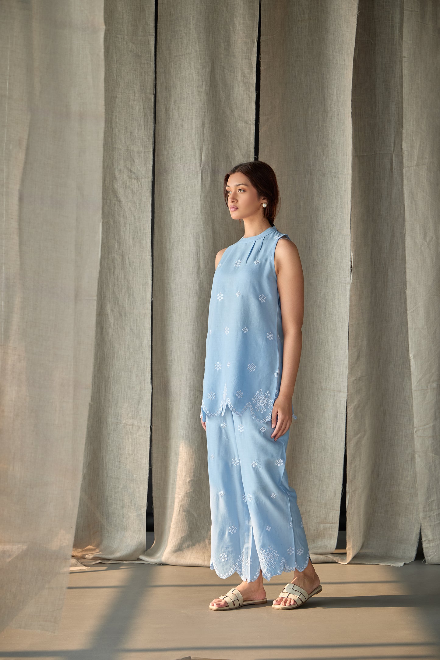 Hand Scalloped Sleeveless Linen Co-ord Set-Blue