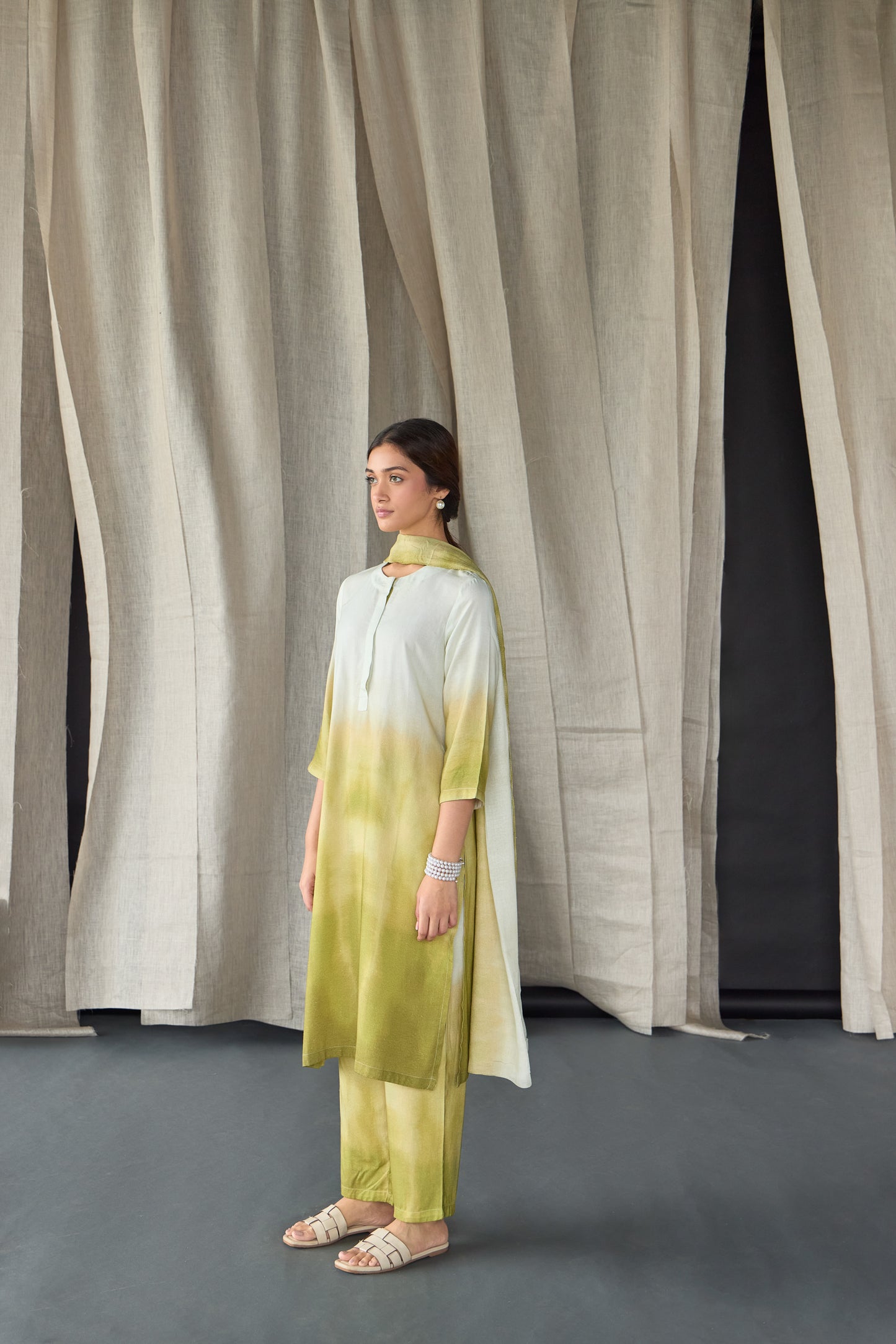 Olive Ombre Linen Kurta Set