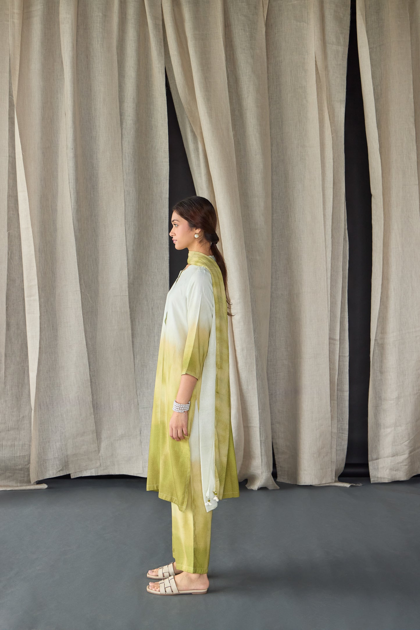 Olive Ombre Linen Kurta Set