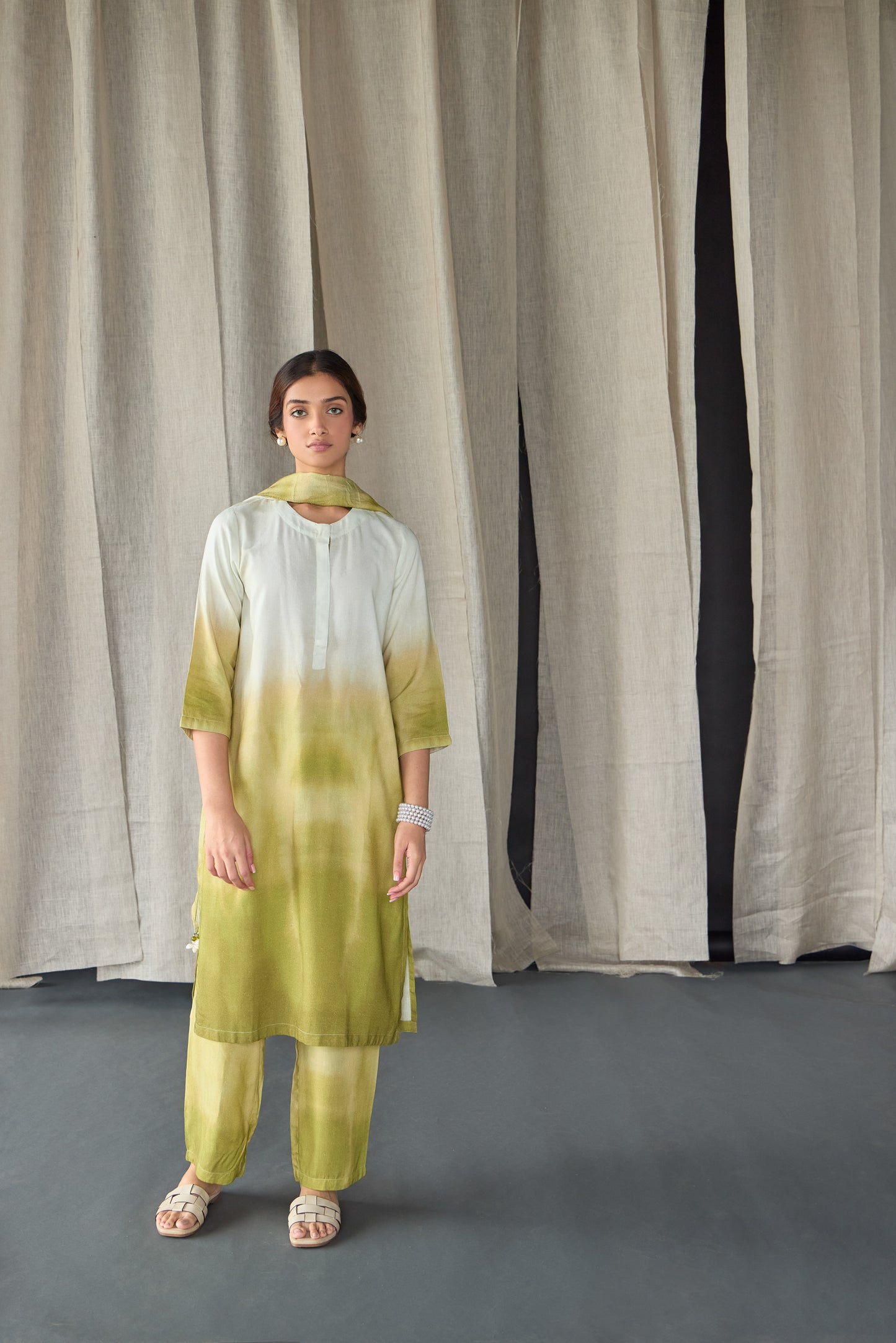 Olive Ombre Linen Kurta Set
