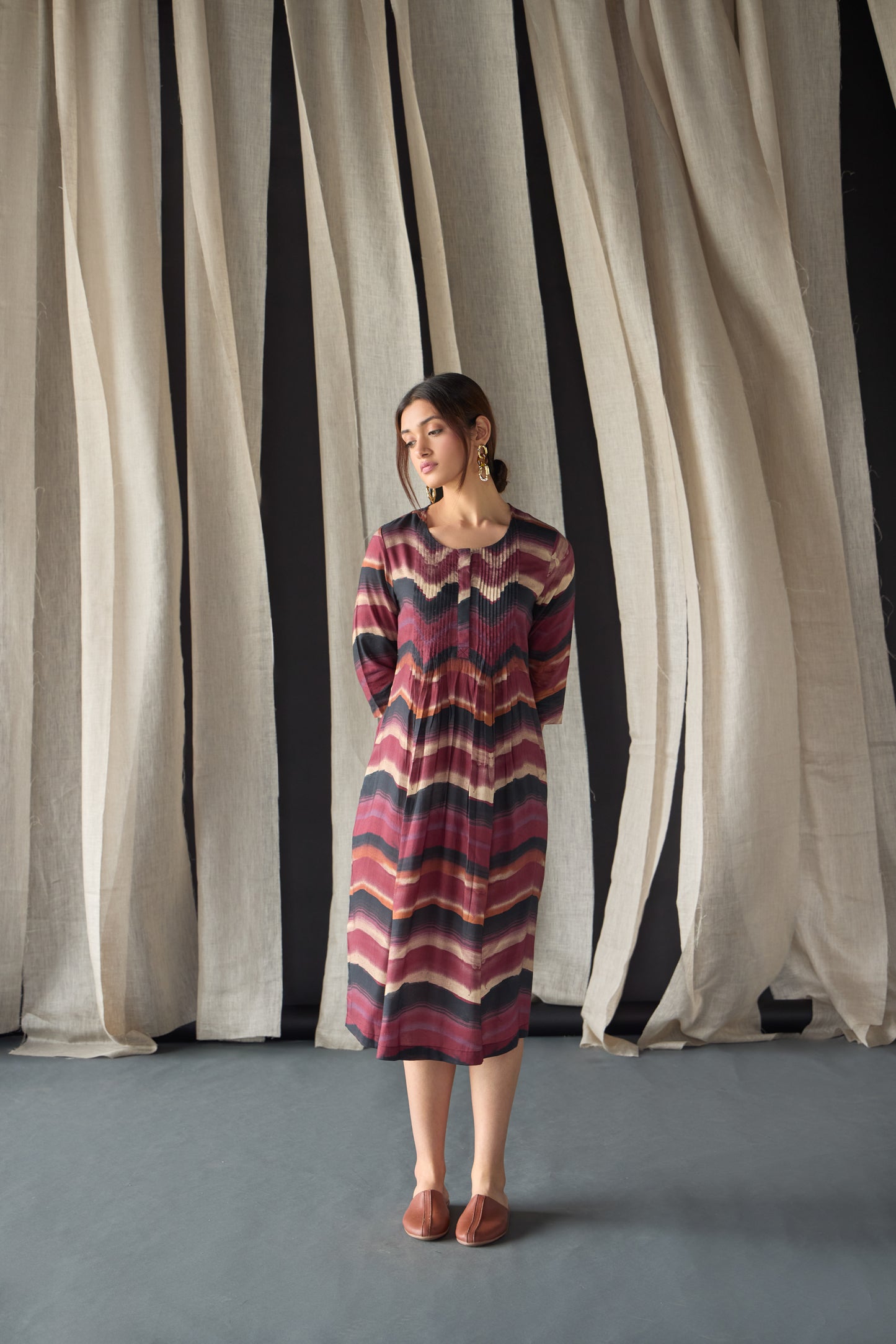 Valley Paint Flowy Silk Dress-Maroon