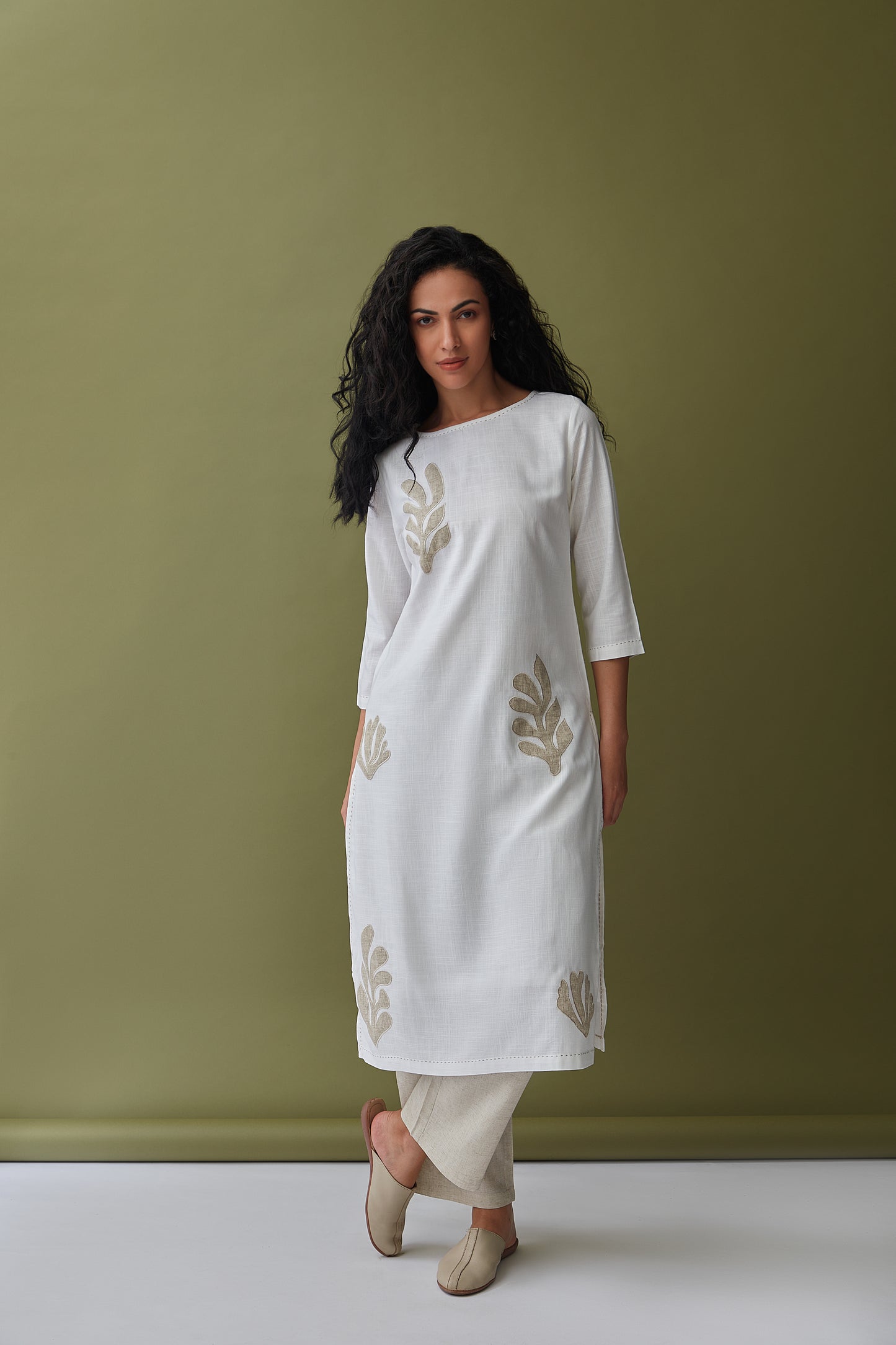 White Applique Linen Kurta Set