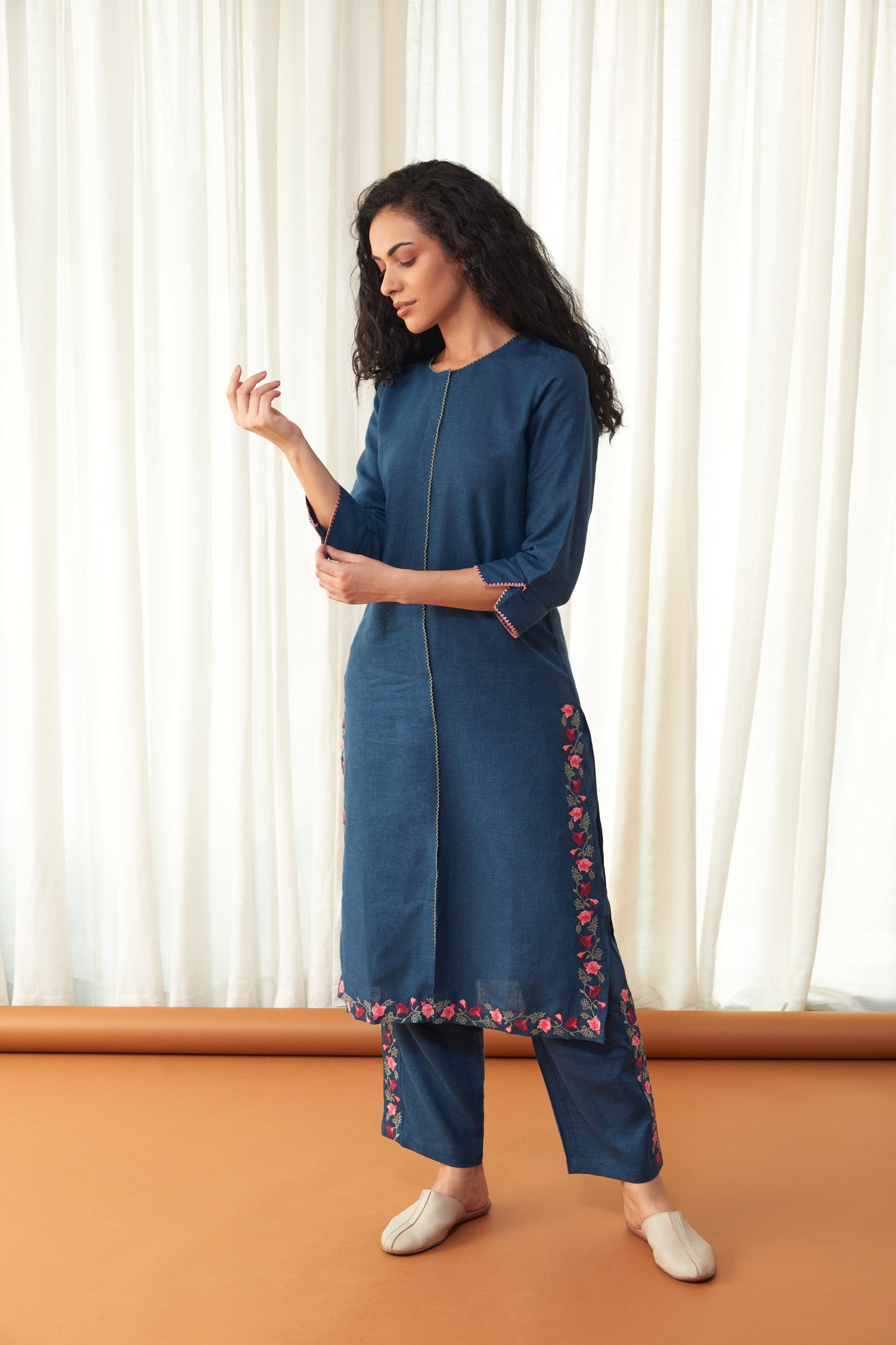 Blue Floral Linen Kurta Set