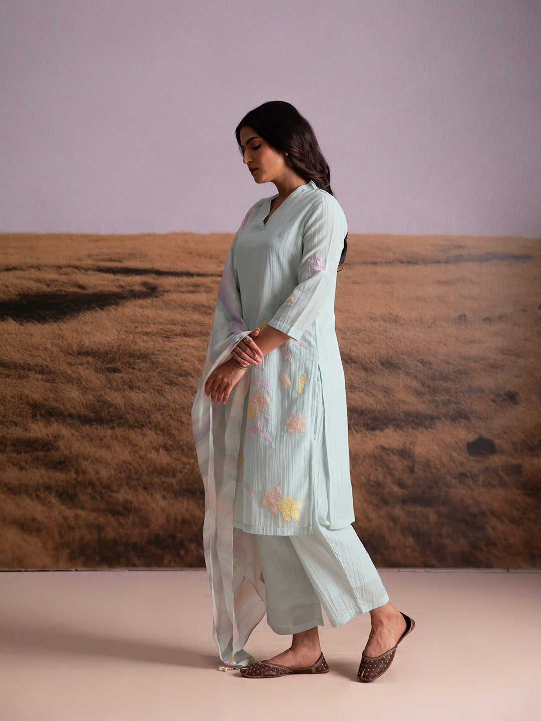 Crinkle Vegan Silk Applique Kurta Set (of 3)- Artic Blue