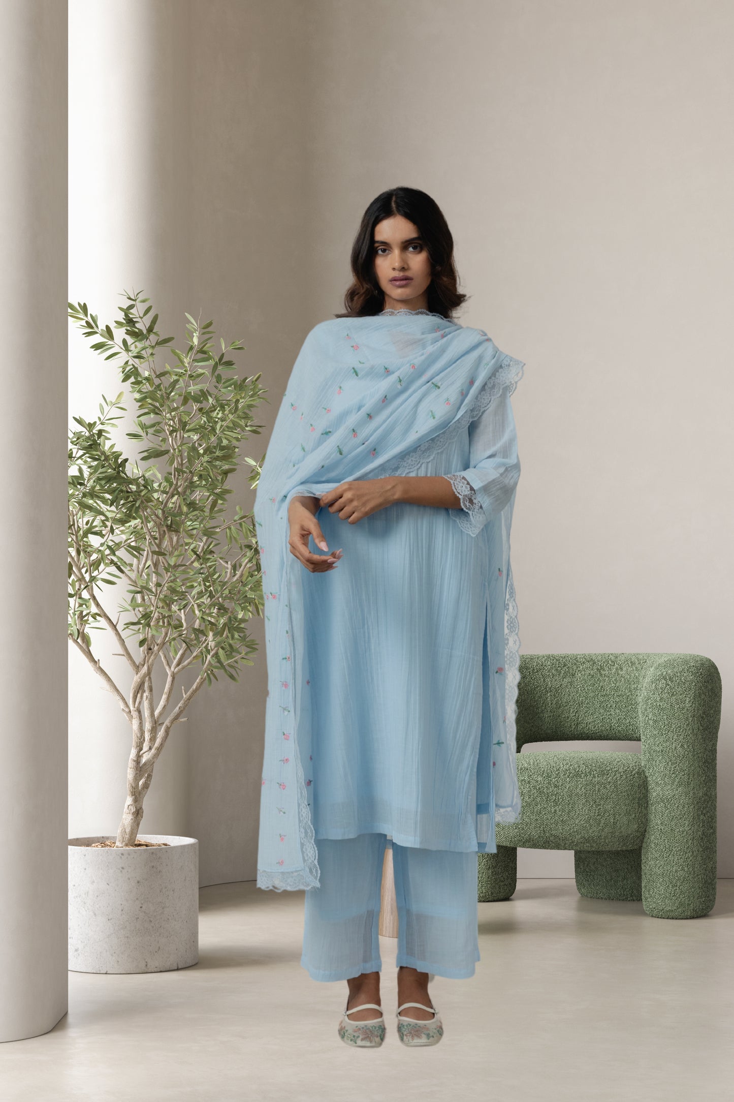 Crinkled Cupro Blue V Neck Kurta Set with Odhani