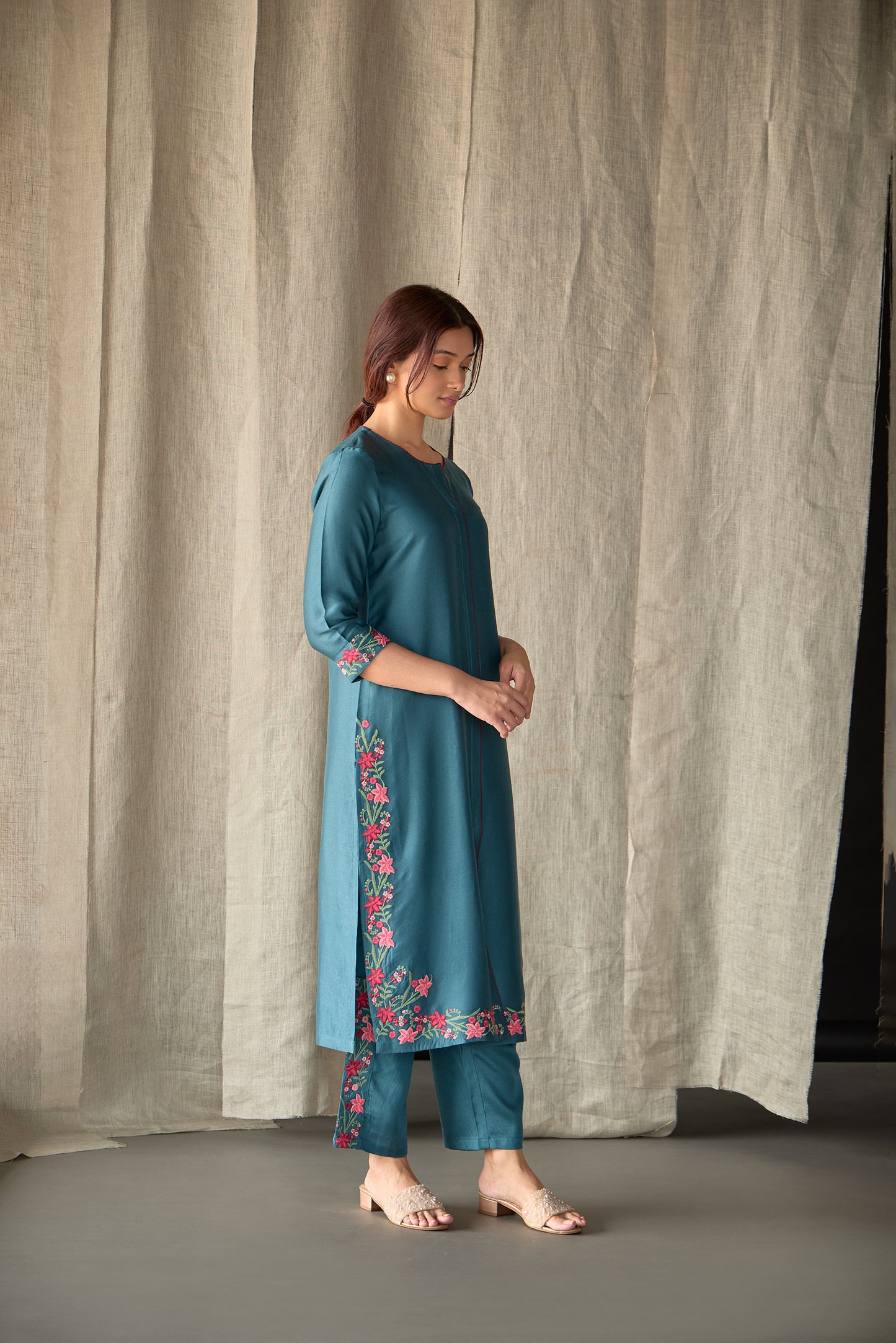 Teal Floral Ecovero Linen Kurta Set