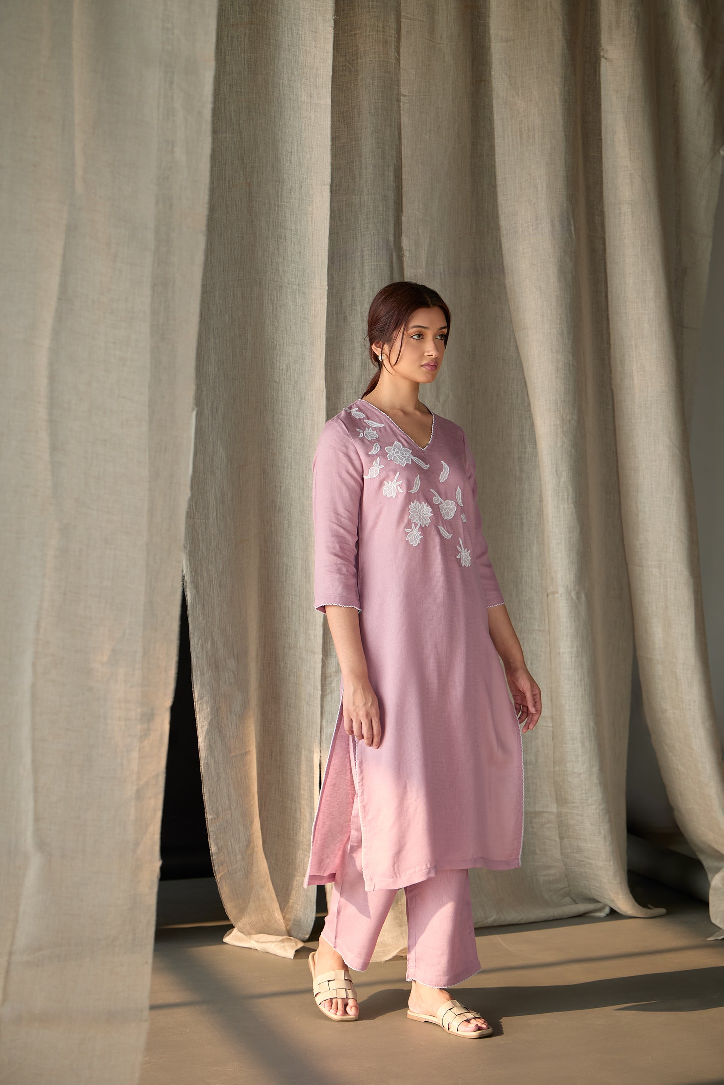 Blossom Pink Applique Linen Kurta Set