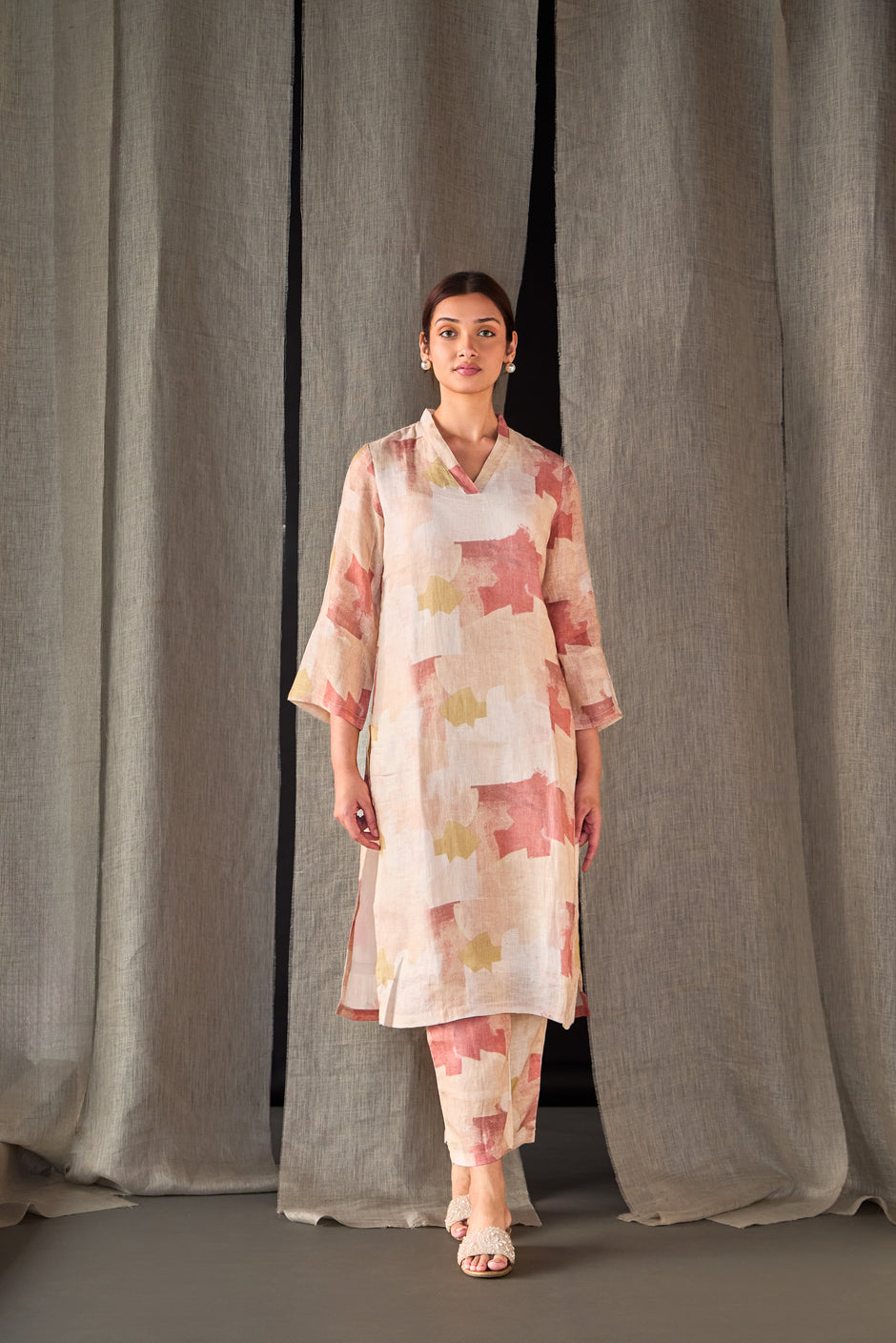 Floral Bloom White Kurta Set