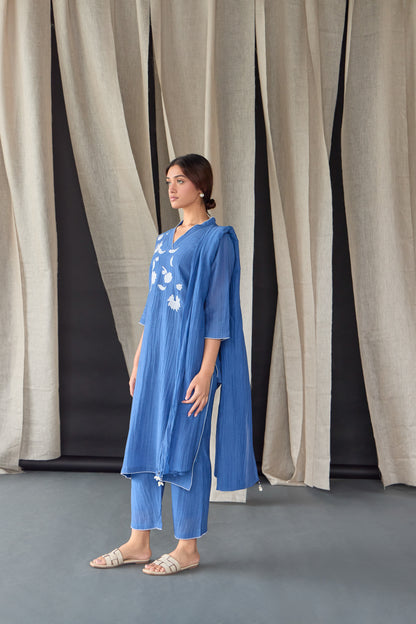 Crinkle Applique Tencel Kurta Set (of 2)- Cobalt Blue