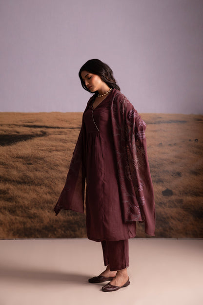 Plum Linen Kurta Set with Odhani